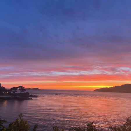 Mundaka Beachfront House Exterior photo