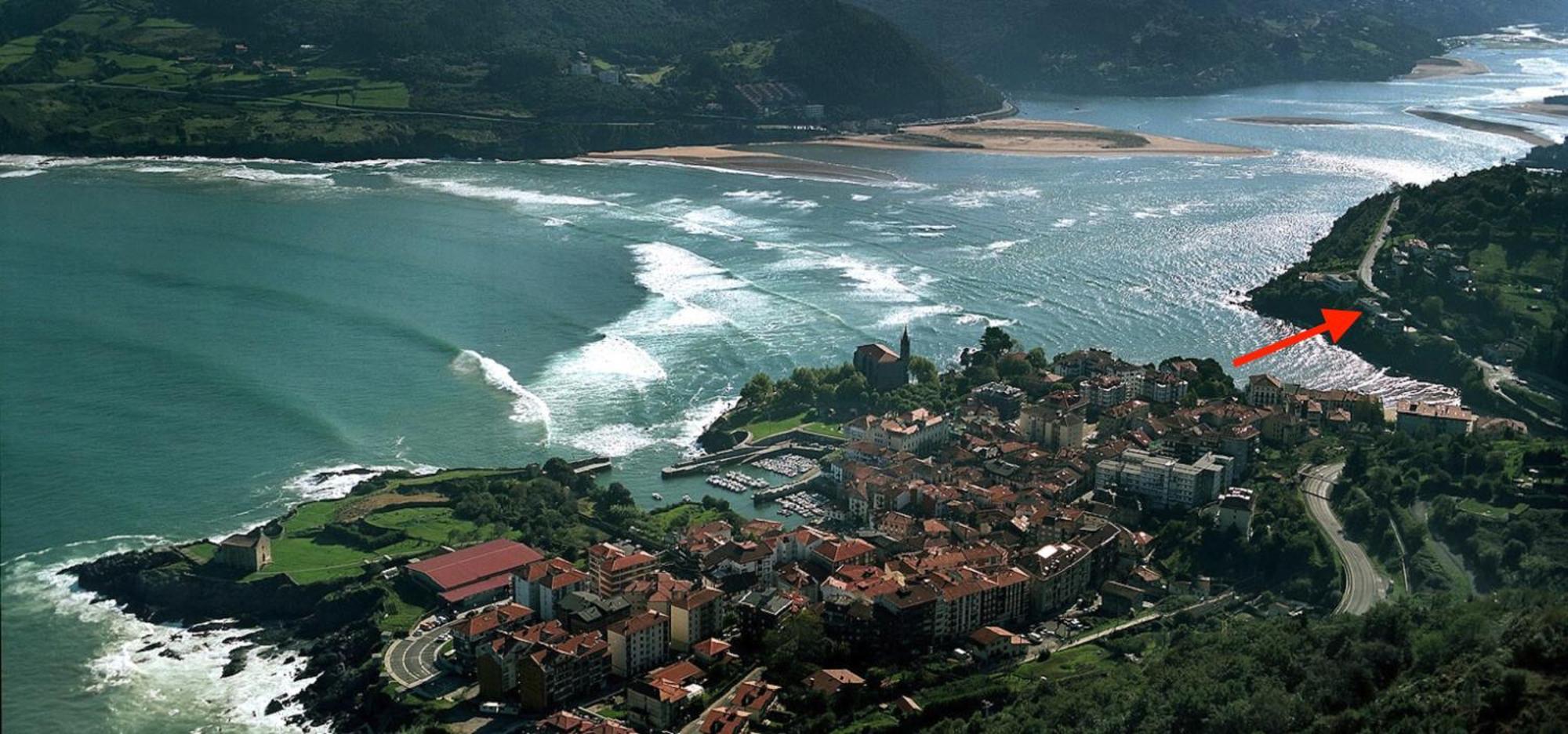 Mundaka Beachfront House Exterior photo