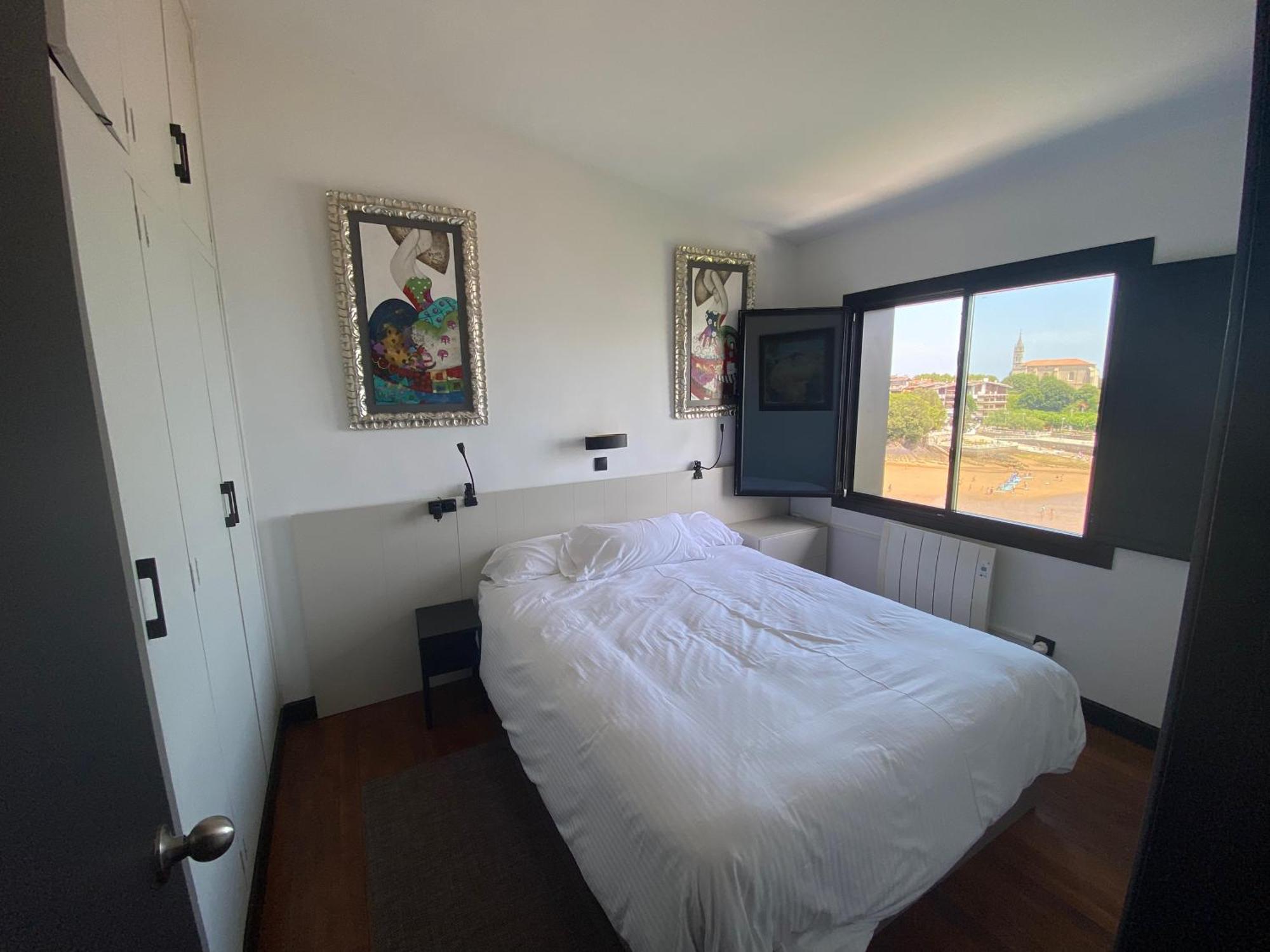 Mundaka Beachfront House Exterior photo